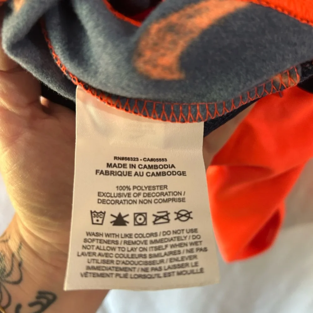 Nike Dri-Fit Kids' S Orange and Navy Kangaroo Pocket Swish Hoodie